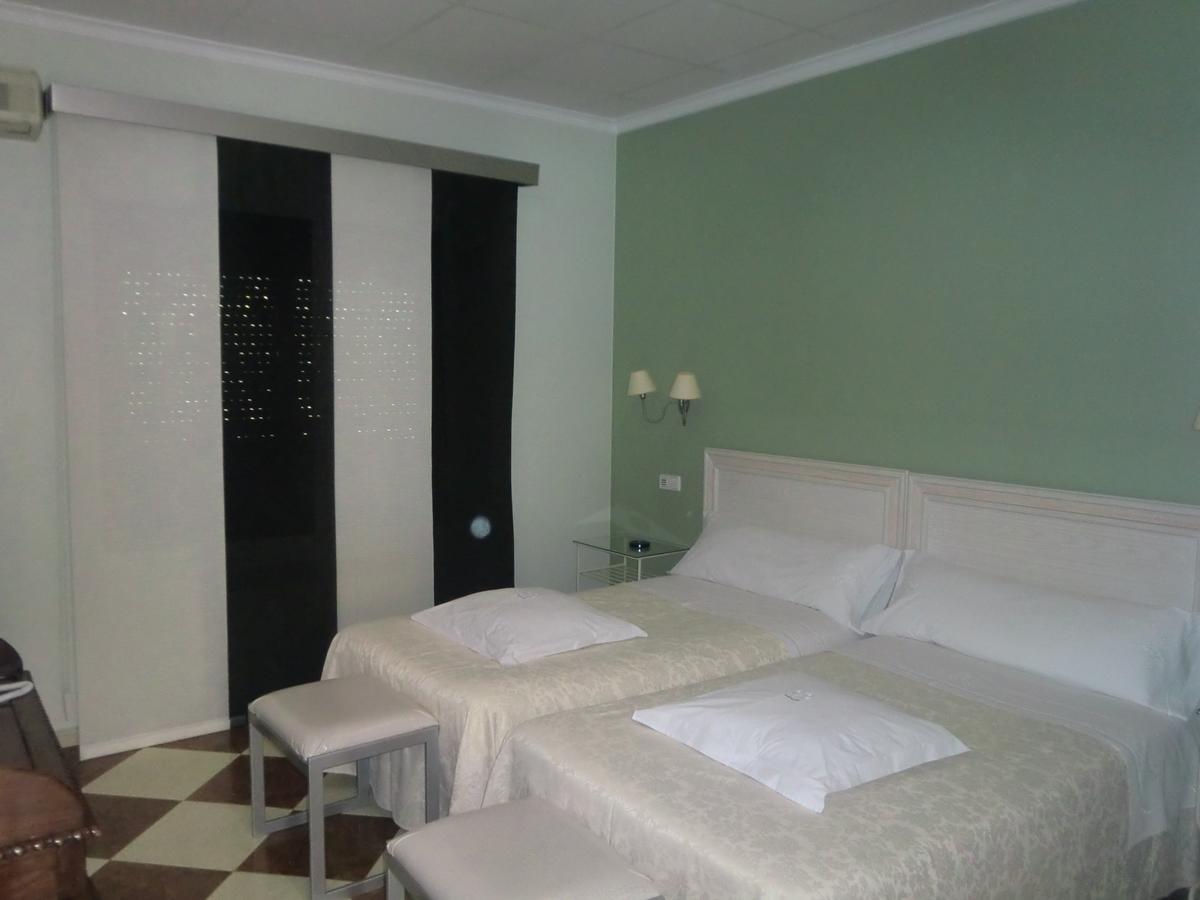 Hotel Gasaqui Ayelo de Malferit Стая снимка